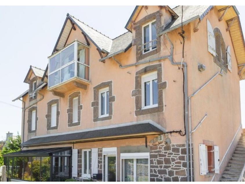 Appartement A Cote Du Port De Ploumanac'H Perros-Guirec Exterior photo